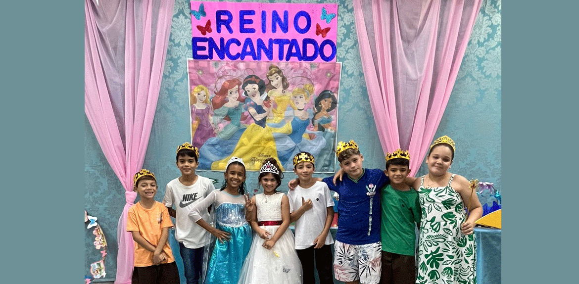 Feira literária transforma escola em C. Rodrigues em cenário de imaginação e encantamento