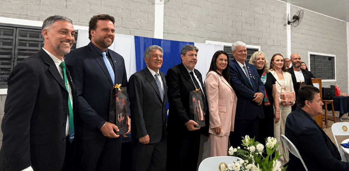 Rotary de Fernando Prestes celebra 36 anos e empossa novo presidente